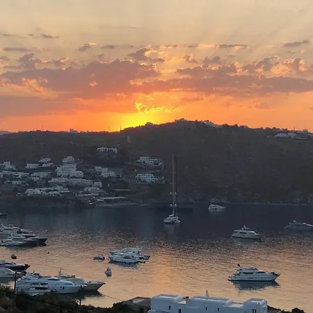 Melangio Private Pool & Sunrise Views - 2024 Renovation Villa *