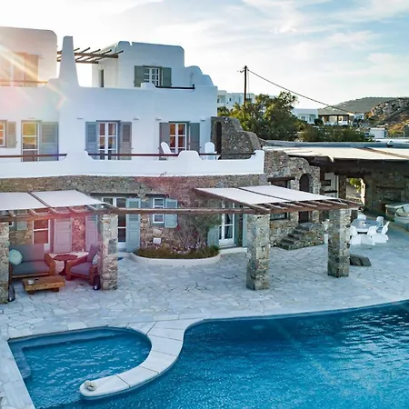 Melangio Private Pool & Sunrise Views - 2024 Renovation